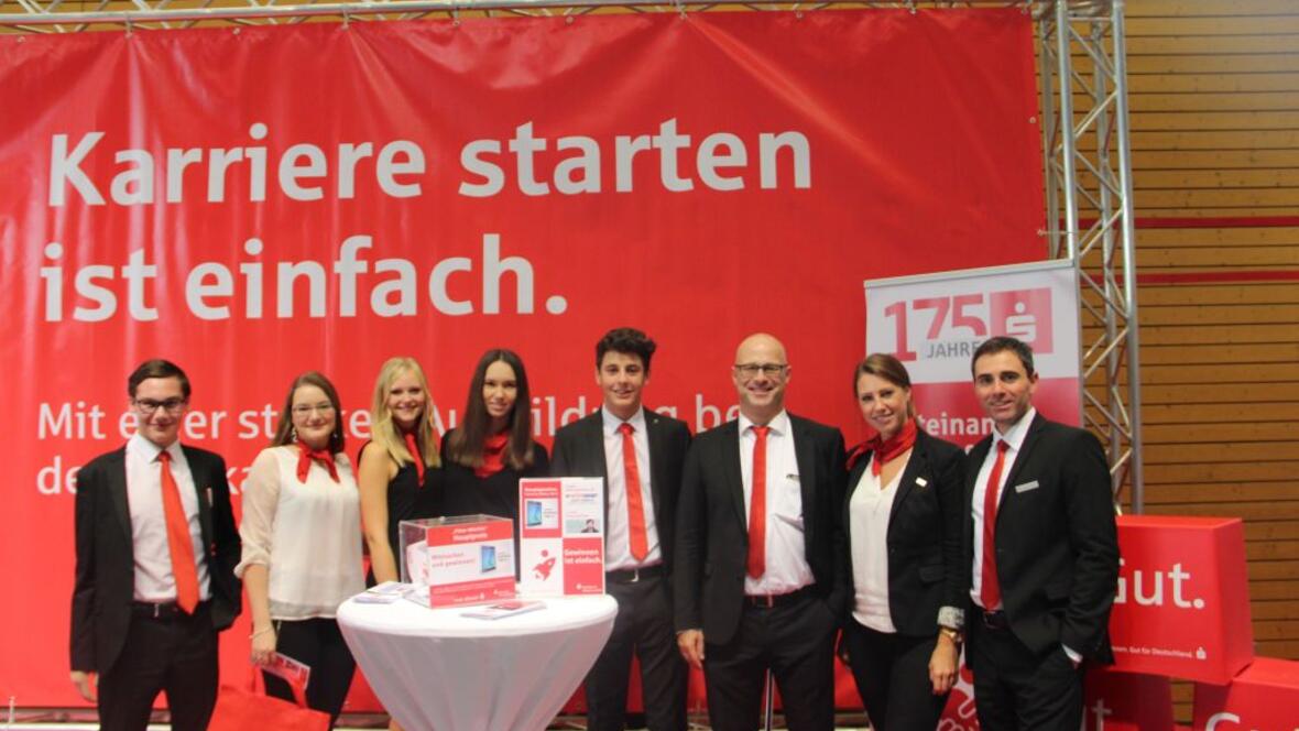 a-zu-bi-sparkasse-team