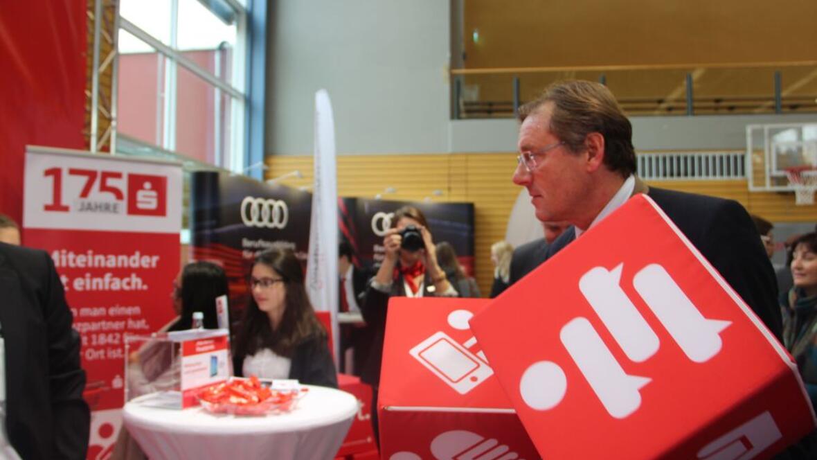 a-zu-bi-sparkasse-ob-wuerfeln