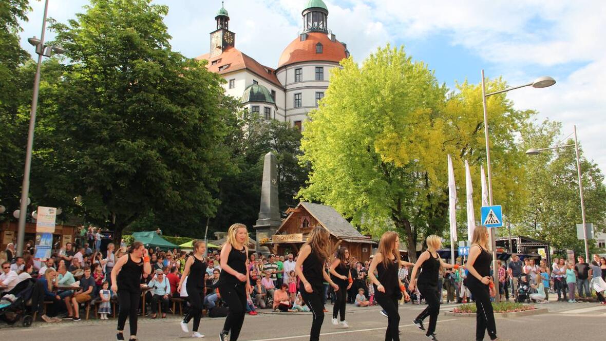 tanzschule-taktgefuehl-am-hofgartenfest