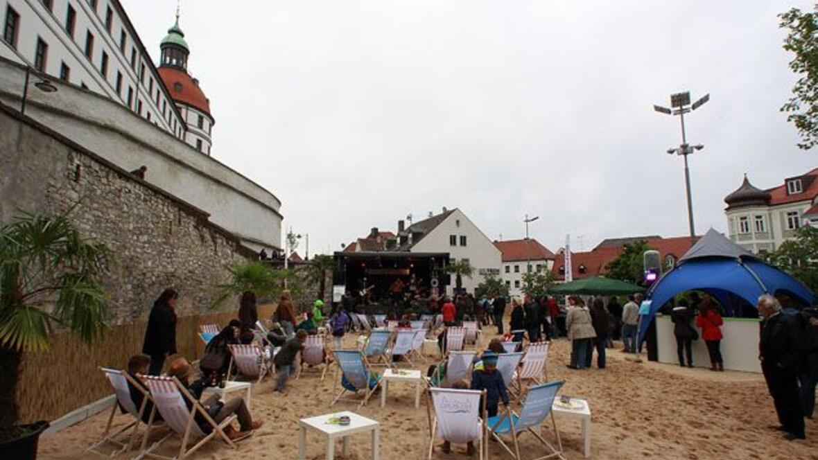 schloss-strand